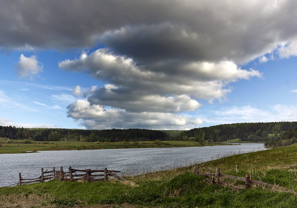 photo "***" tags: landscape, clouds