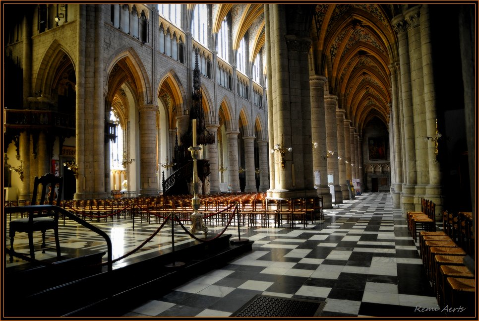 photo "Liege Cathedral" tags: interior, reporting, 