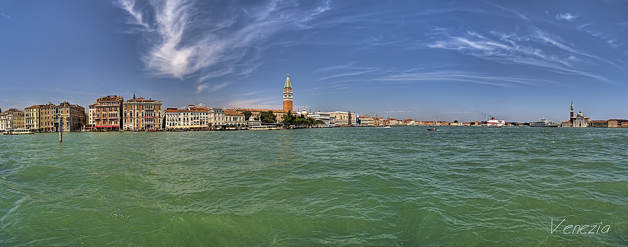 photo "VENEZIA" tags: travel, panoramic, Europe