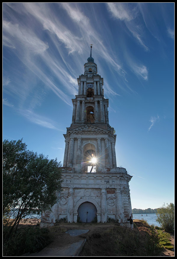 photo "bell drowned city Kalyazin" tags: architecture, landscape, water