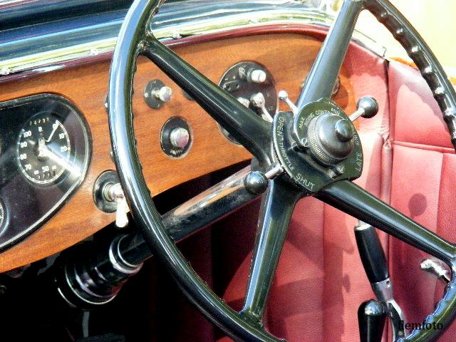 photo "Old car." tags: reporting, 