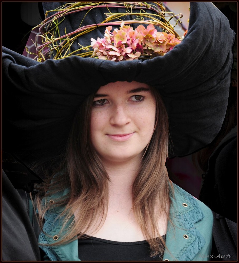 фото "big hat" метки: портрет, репортаж, женщина