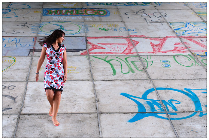 photo "Grafiti" tags: portrait, woman