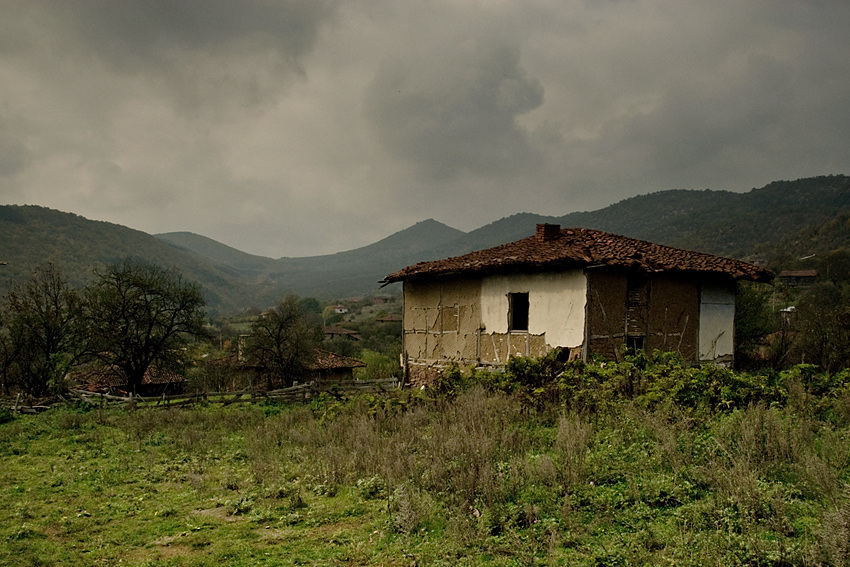 photo "Deserted Village" tags: architecture, landscape, autumn