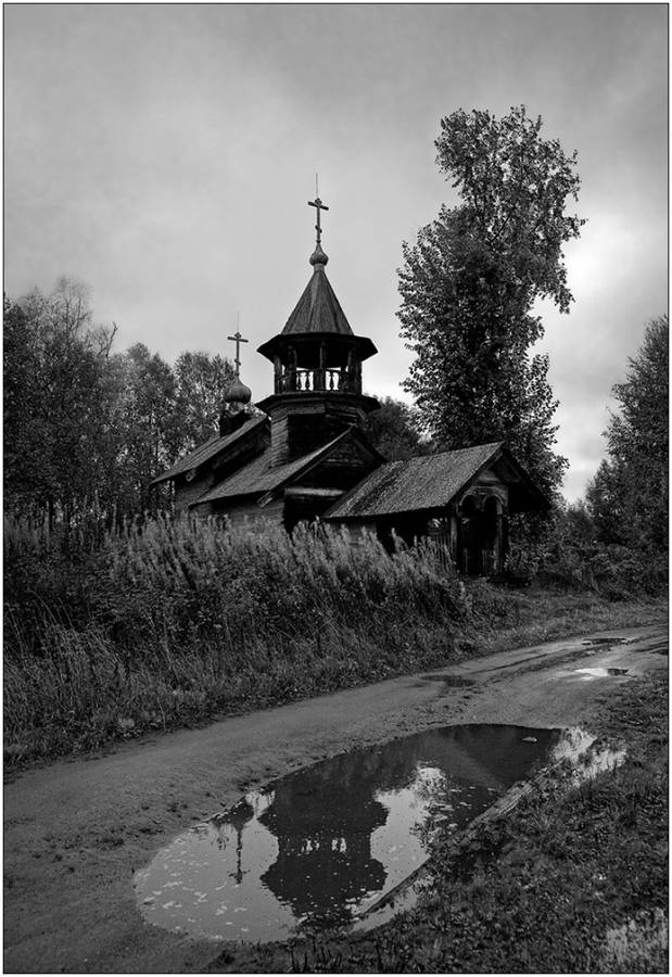 photo "Tambitsi. Nikolskaya's chapel" tags: architecture, black&white, landscape, 