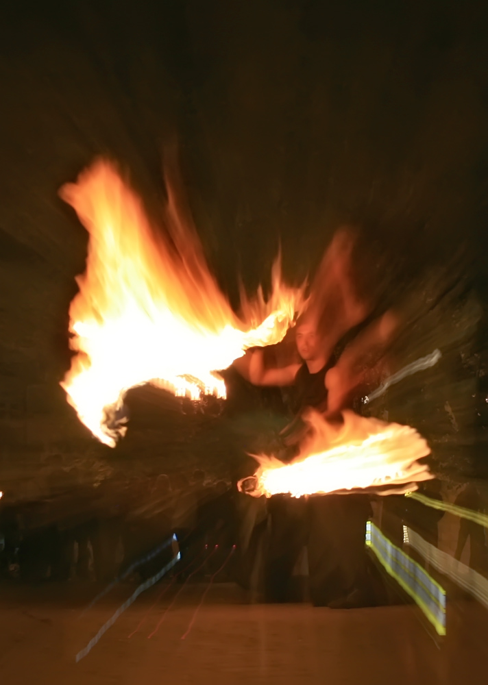 photo "Arcanist fire" tags: reporting, genre, 