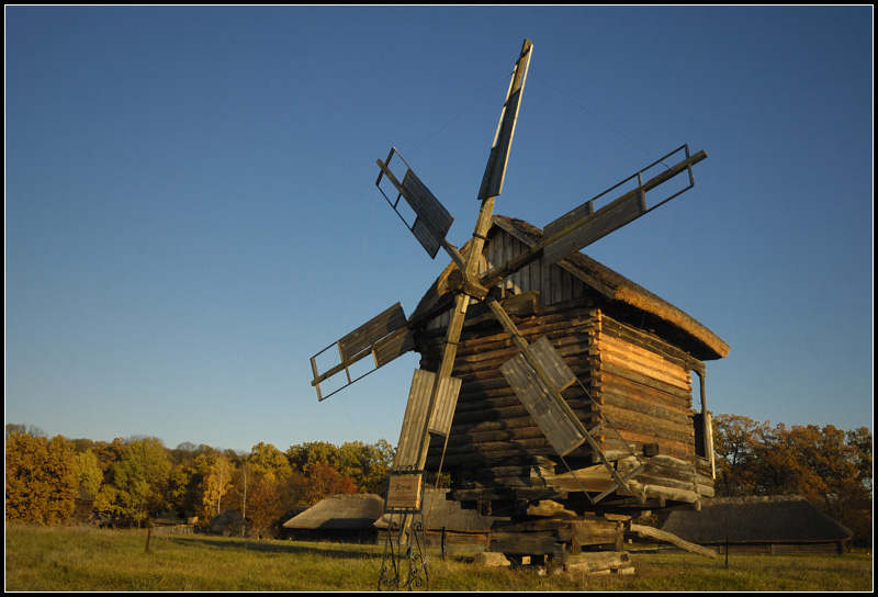 photo "***" tags: landscape, architecture, autumn