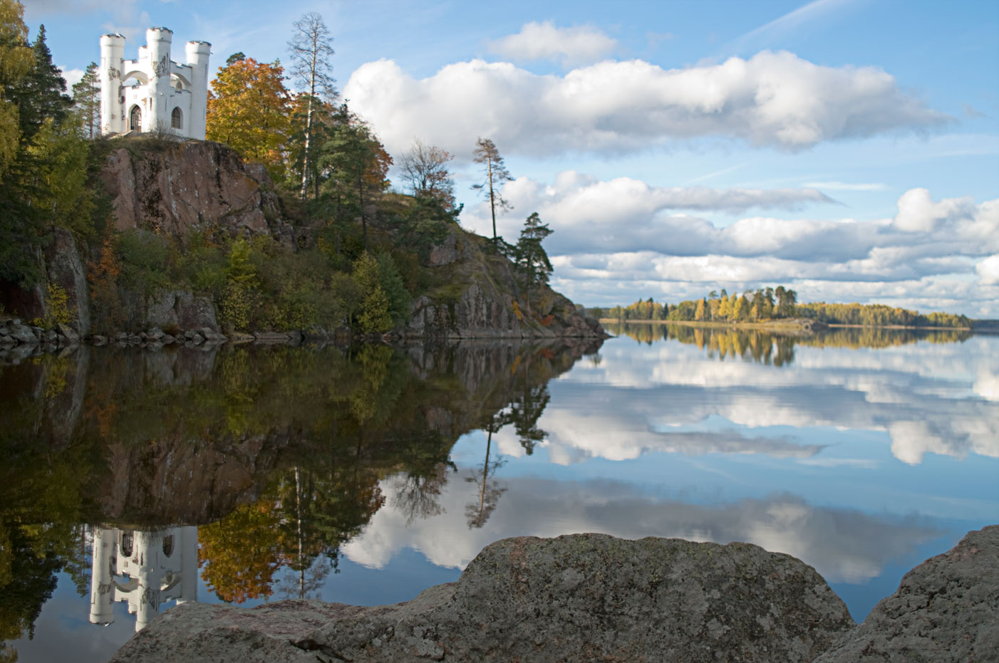 photo "Monrepo" tags: landscape, autumn, water