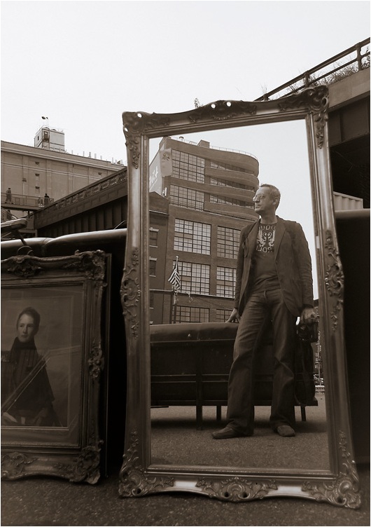 photo "Self-portrait on West Side" tags: , 