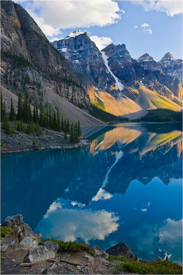 photo "Yellow on blue" tags: landscape, mountains, water