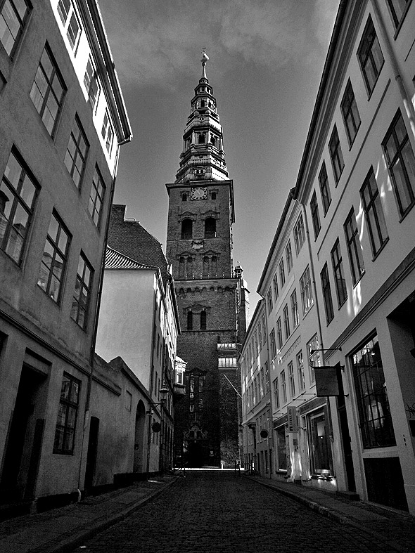 photo "Skt Nikolai Church Copenhagen" tags: architecture, city, landscape, 