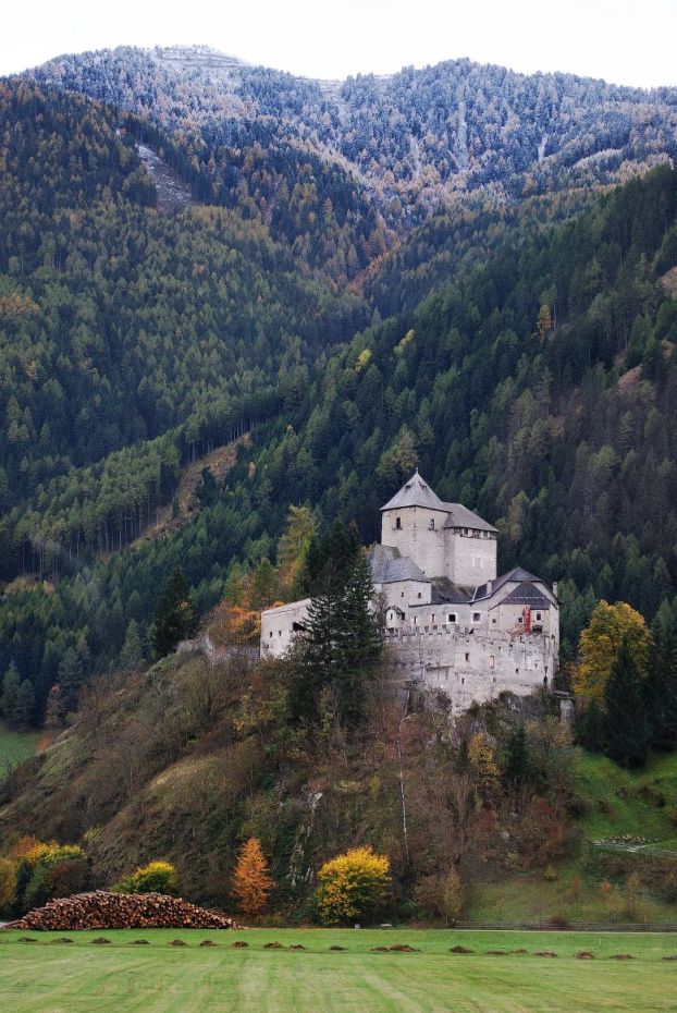 photo "***" tags: landscape, architecture, mountains