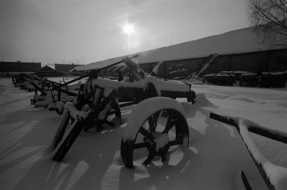 photo "***" tags: landscape, black&white, winter