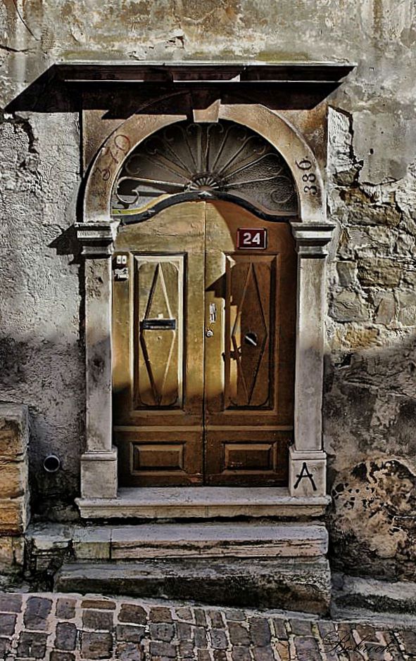 photo "Door" tags: , 