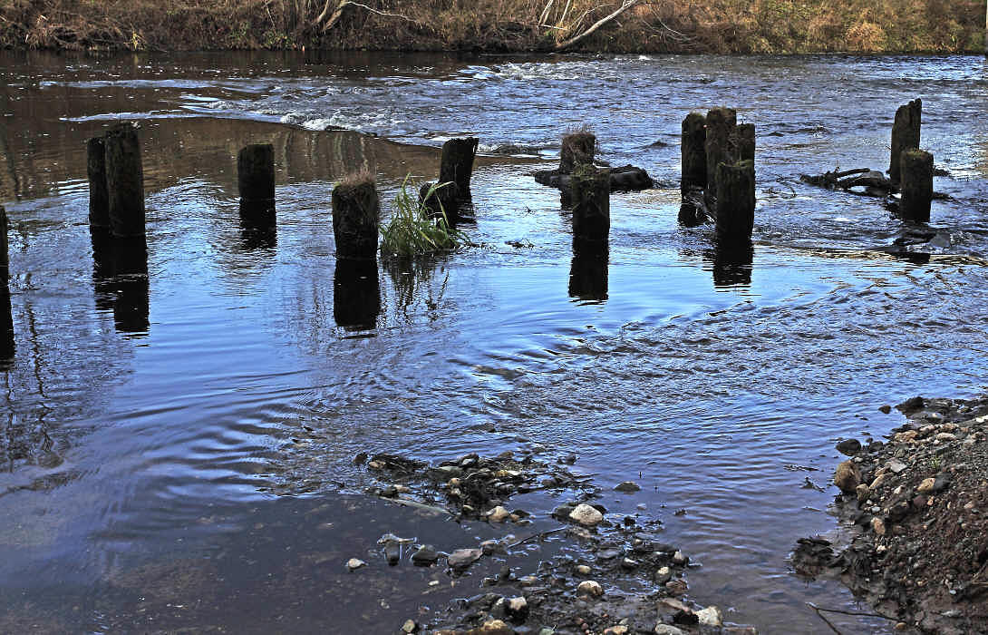 photo "***" tags: fragment, landscape, water