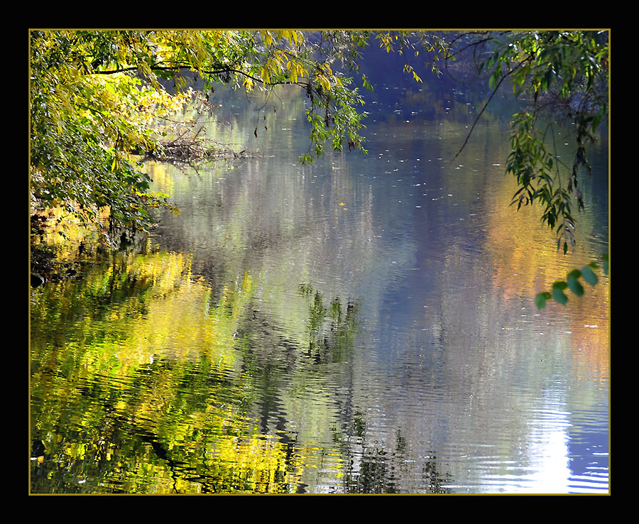 фото "The window upon the Fall" метки: пейзаж, вода, осень