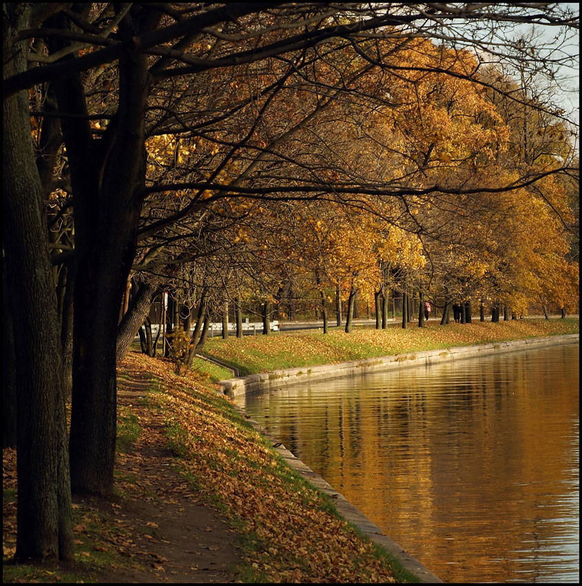 photo "***" tags: landscape, city, autumn