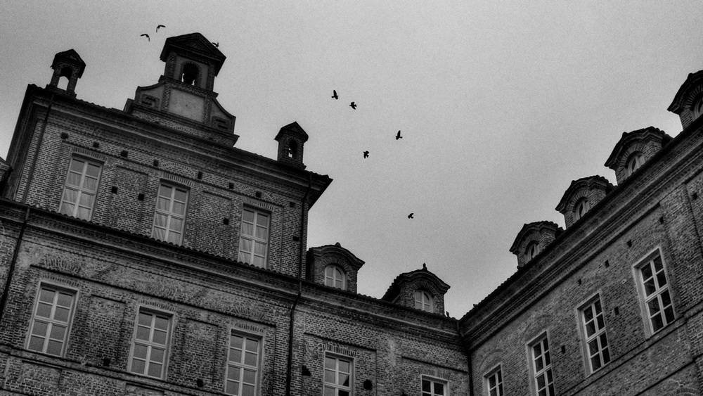 photo "haunted castle" tags: architecture, black&white, landscape, 