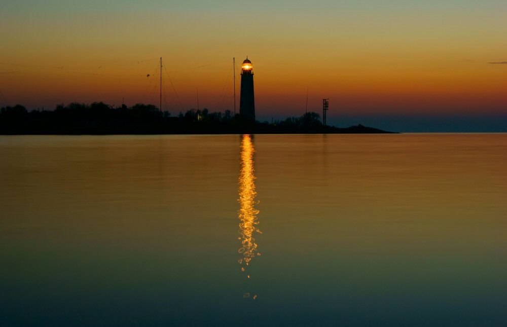 photo "Path to the lighthouse" tags: landscape, sunset, water