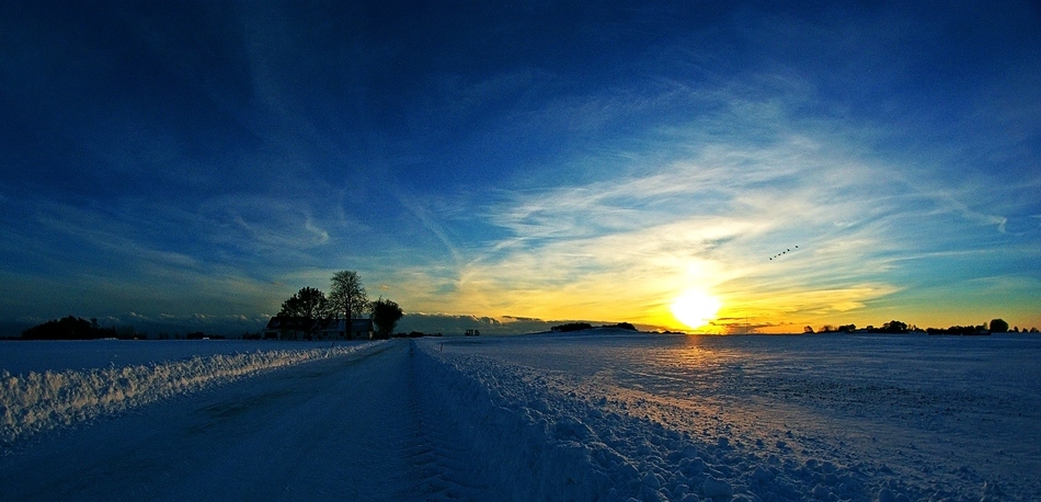 photo "Blue winter sunset..." tags: landscape, sunset, winter
