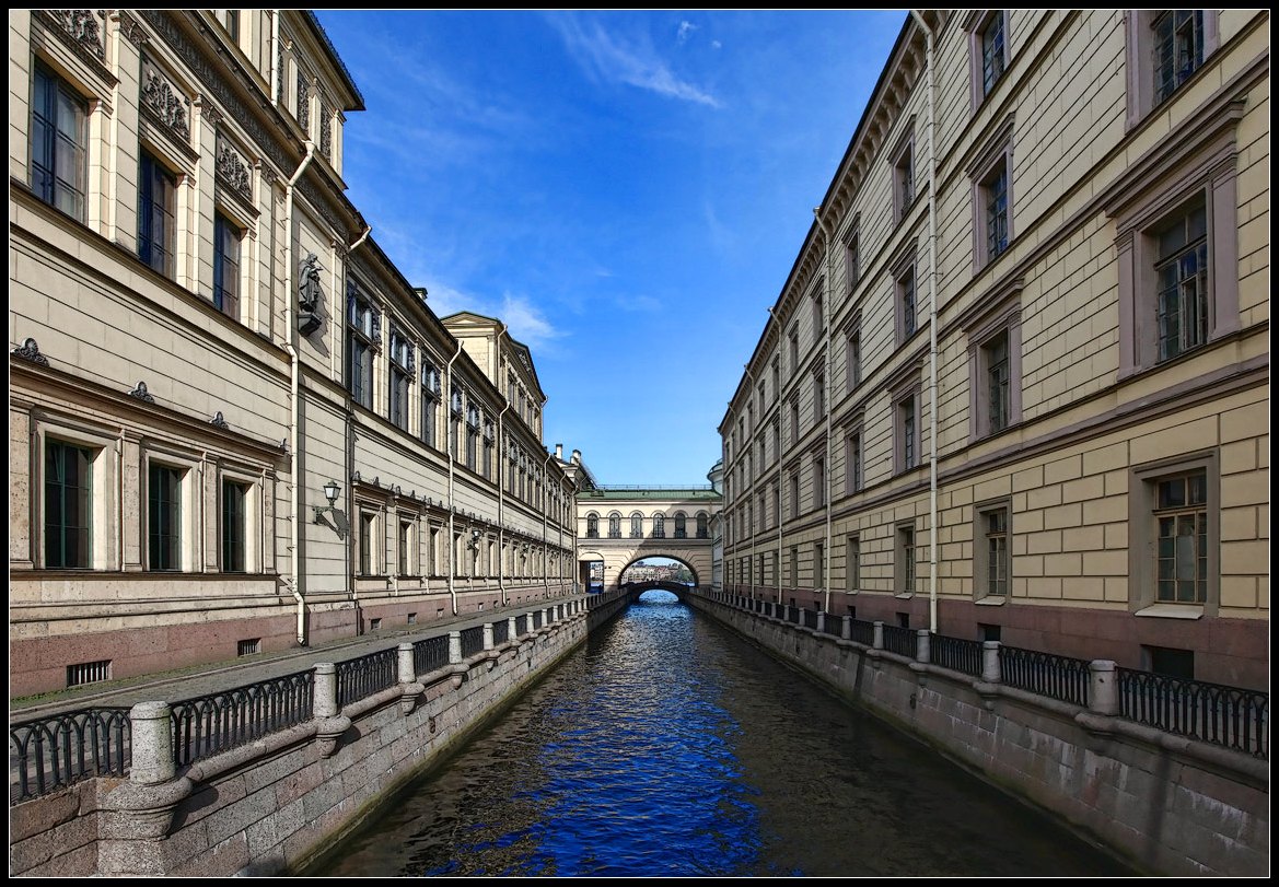 photo "St. Petersburg. Channel" tags: architecture, city, landscape, 