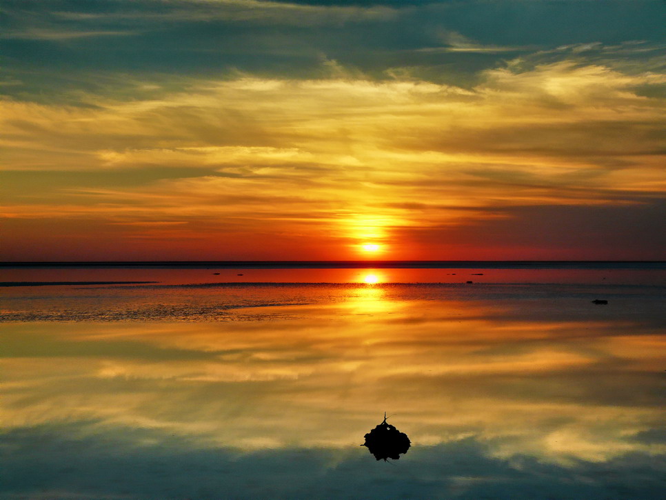 photo "***" tags: landscape, sunset, water