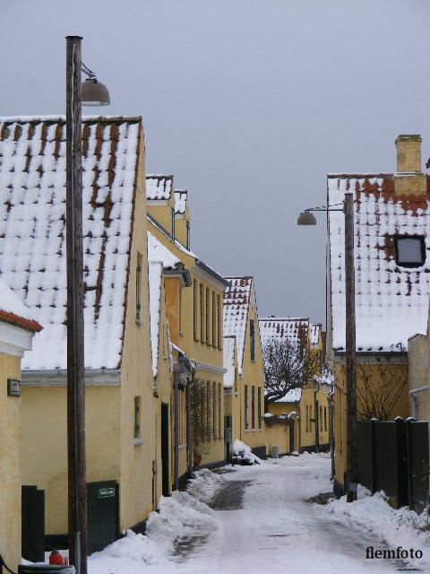 photo "Winter street." tags: architecture, landscape, 