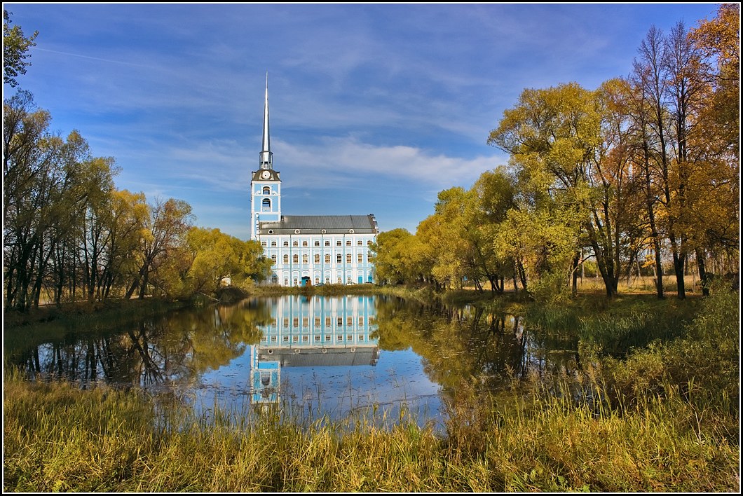 photo "***" tags: landscape, Yaroslavl, autumn, building, reflections, water