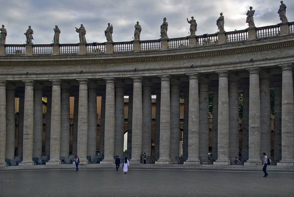 photo "Colonnade Vatican" tags: architecture, travel, landscape, Europe