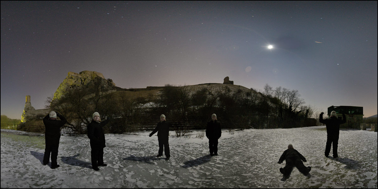 photo "***" tags: portrait, landscape, man, night