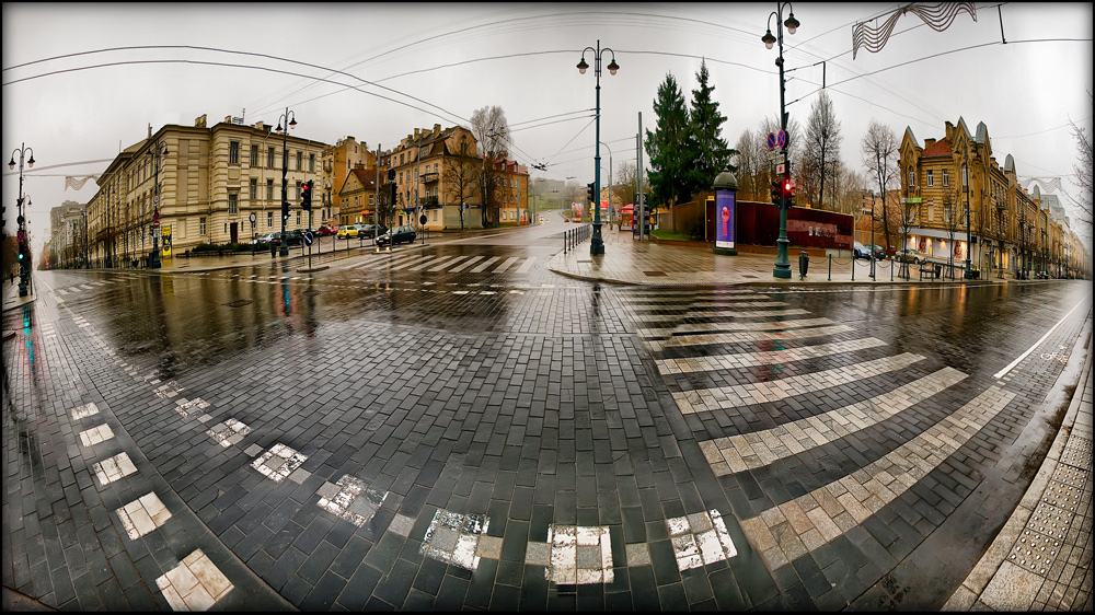 photo "***" tags: city, panoramic, 