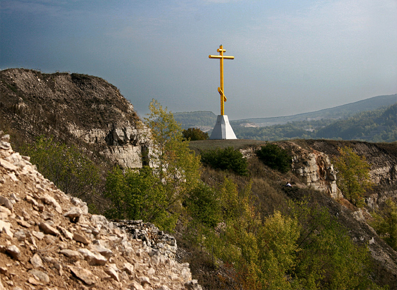 Креста курган