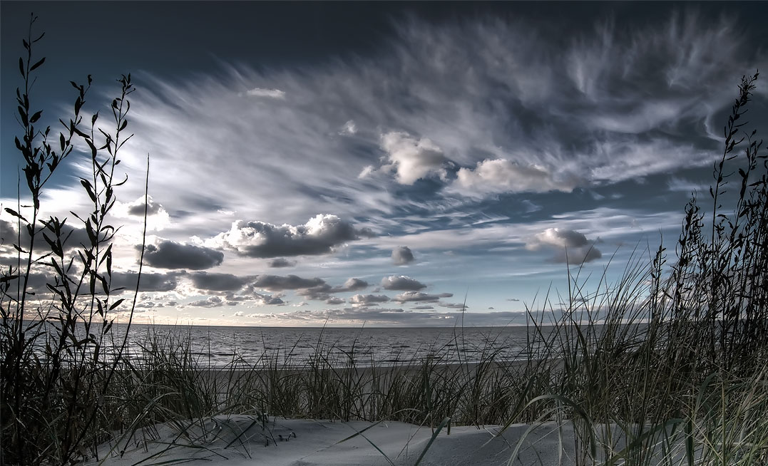 photo "***" tags: landscape, clouds