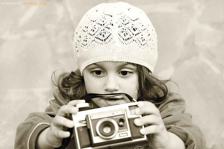 photo "photographer" tags: portrait, black&white, children