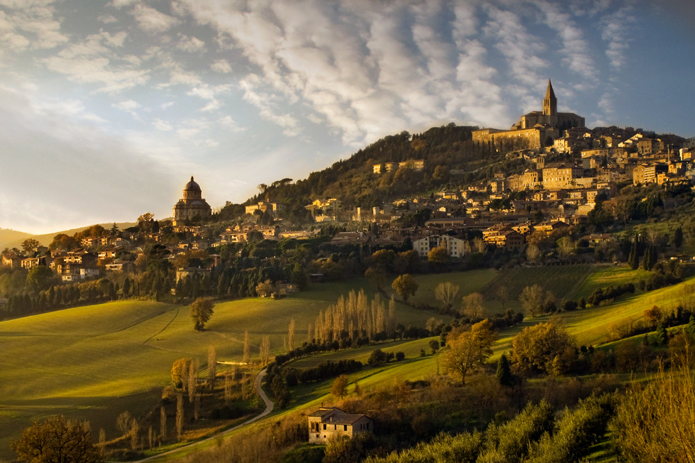 photo "Wiew of Todi" tags: landscape, architecture, 