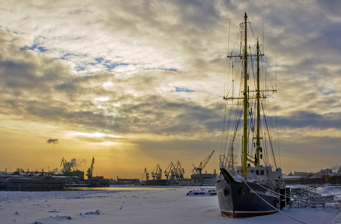 photo "Cold January" tags: landscape, city, winter