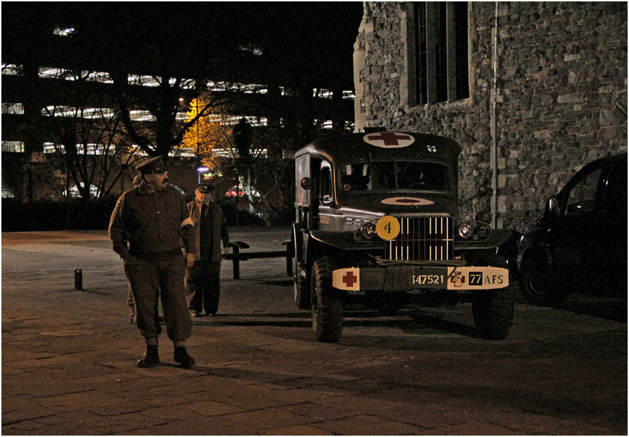 photo "***" tags: genre, old-time, 