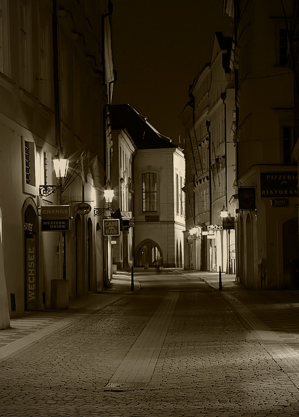 photo "***" tags: city, landscape, night
