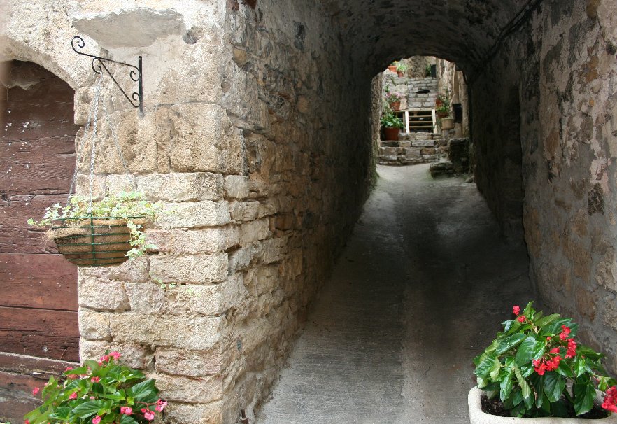 photo "ancient lane" tags: architecture, landscape, 