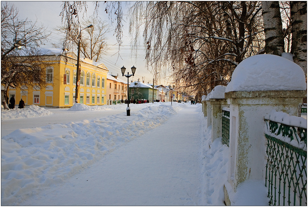 photo "The central street" tags: architecture, landscape, winter