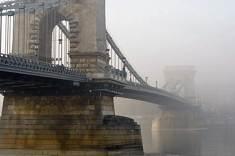 photo "Chain Bridge" tags: , 