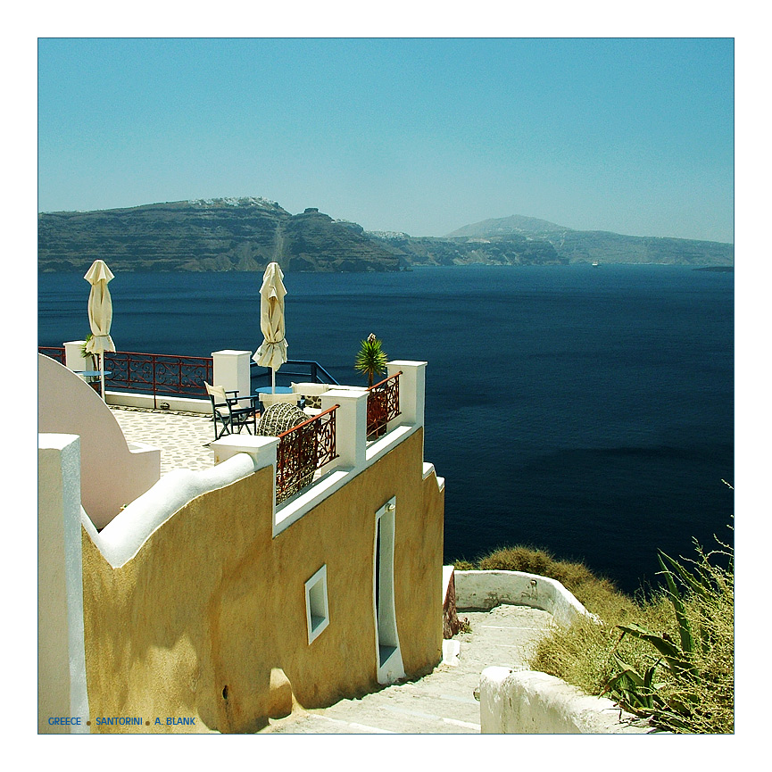 photo "Santorini, Greece" tags: landscape, water
