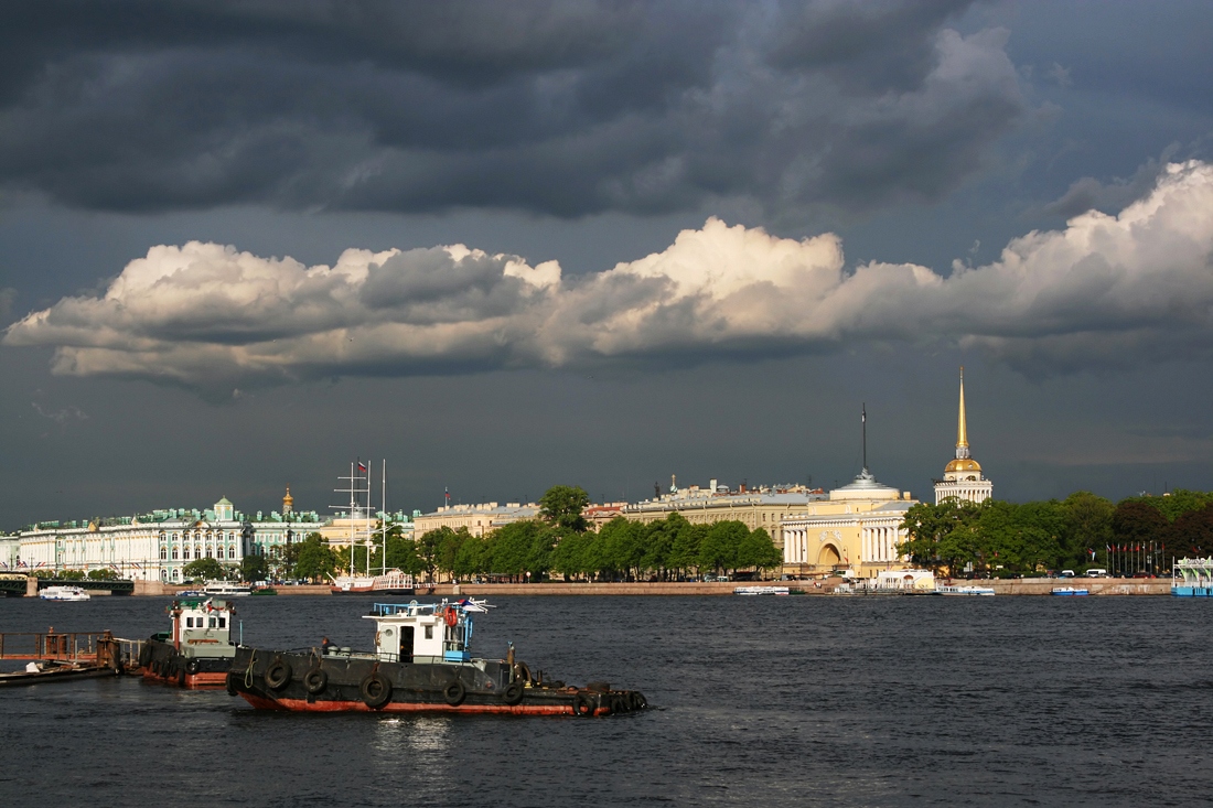 photo "Sun and clouds" tags: architecture, city, landscape, 