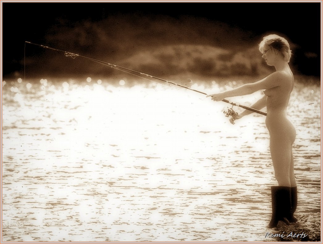 photo "I do not fish today" tags: landscape, portrait, water, woman
