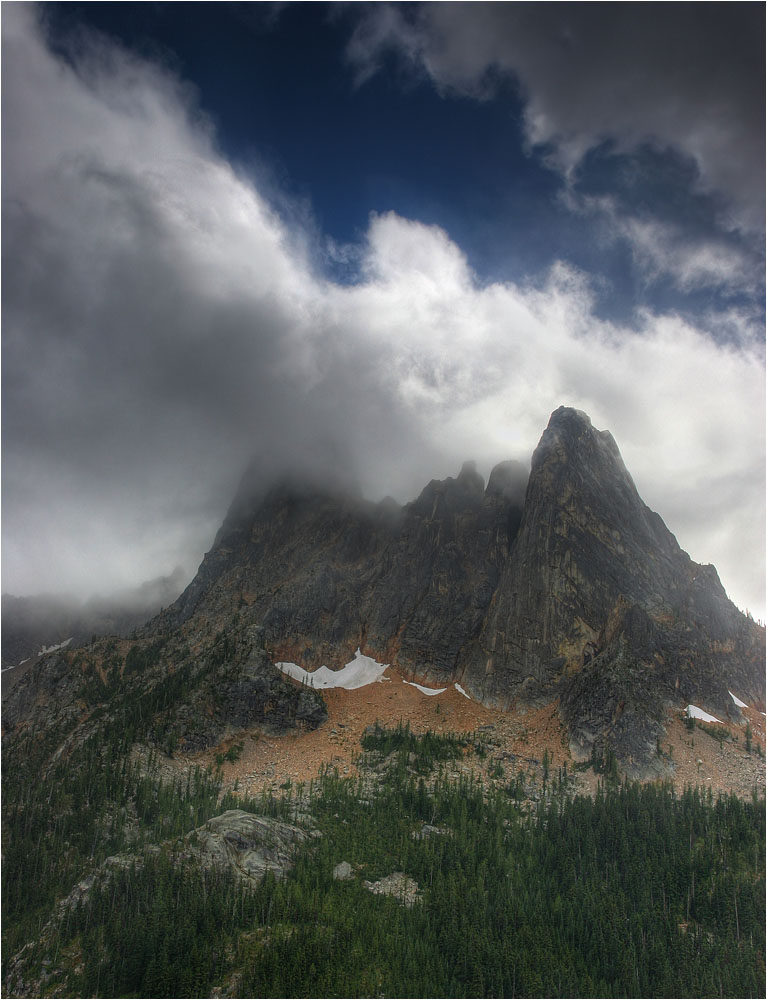 photo "Partially cloudy" tags: landscape, clouds, mountains