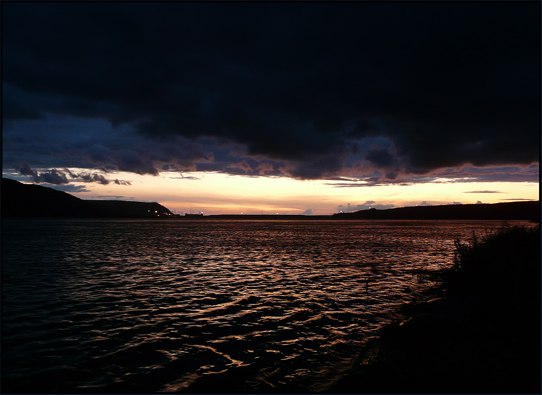 photo "hard'n'heavy sundown" tags: landscape, sunset, water