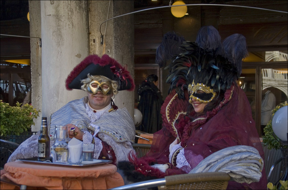 photo "Russian gentlemen at the carnival in Venice" tags: genre, travel, Europe