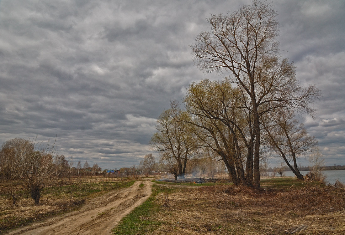 photo "April" tags: landscape, clouds, spring