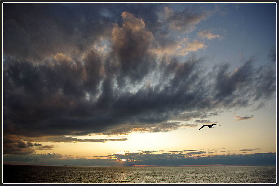 photo "***" tags: landscape, clouds, sunset