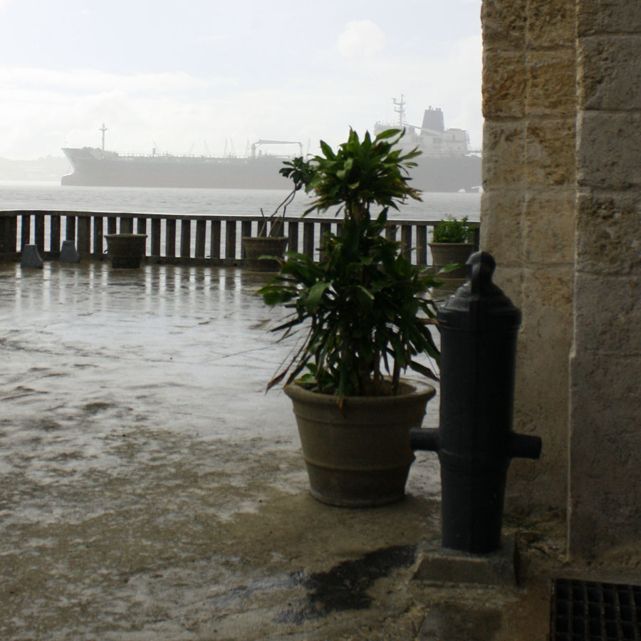 photo "***" tags: landscape, city, water